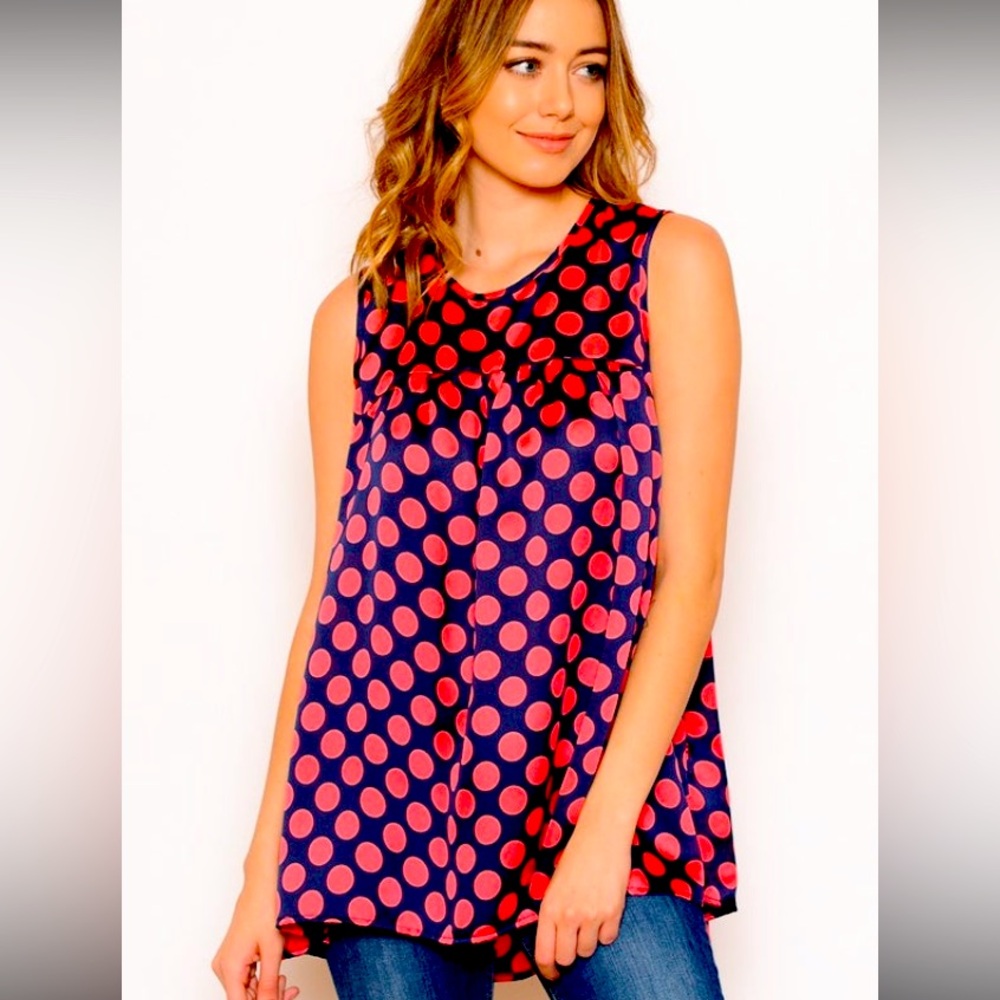 Brand new Chris& Carol polka dot shirt size small